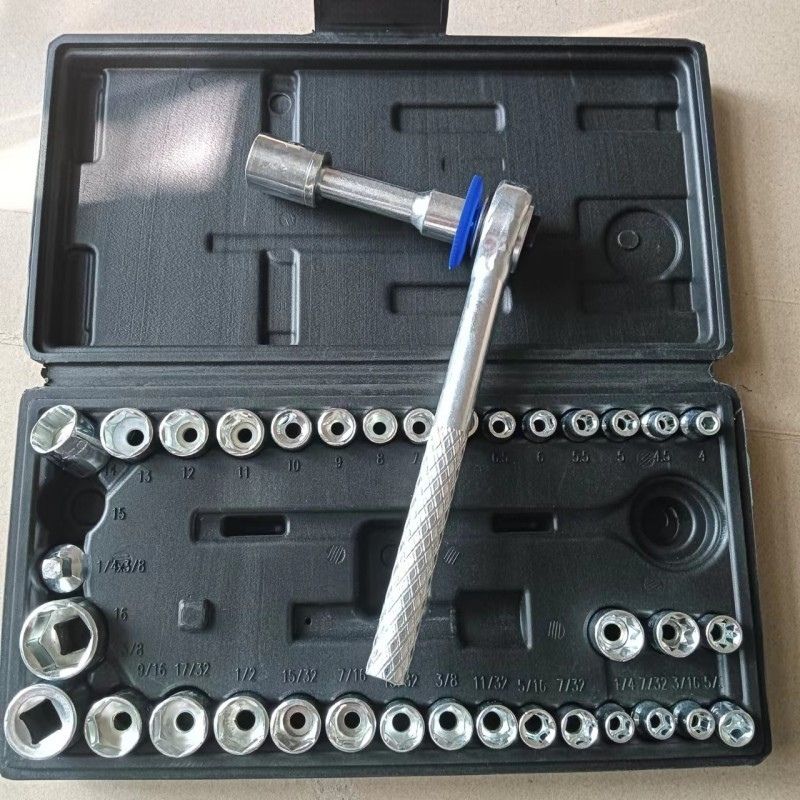 Kit Jogo De Chave De Catraca Reversível Com Soquete 40 Peças